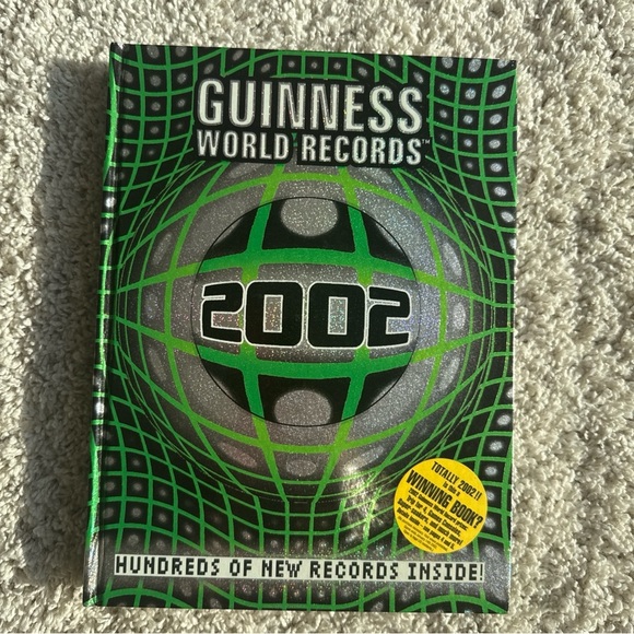 Guinness World Records Lot 1999-2004, 2006,2007 - Picture 8 of 16